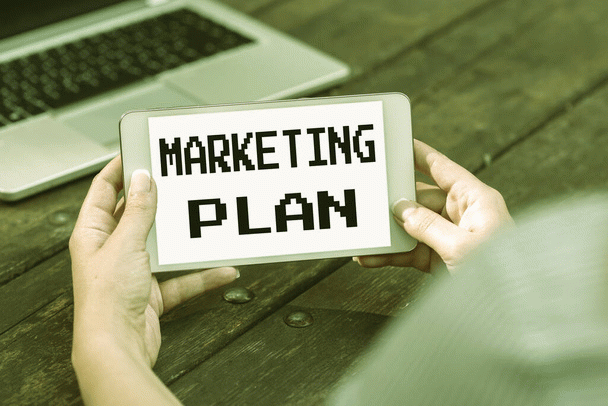 برنامه بازاریابی-مارکتینگ پلن